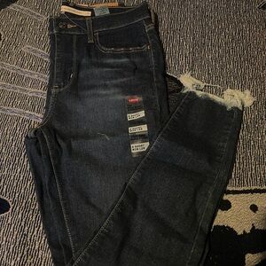 720 Levi’s